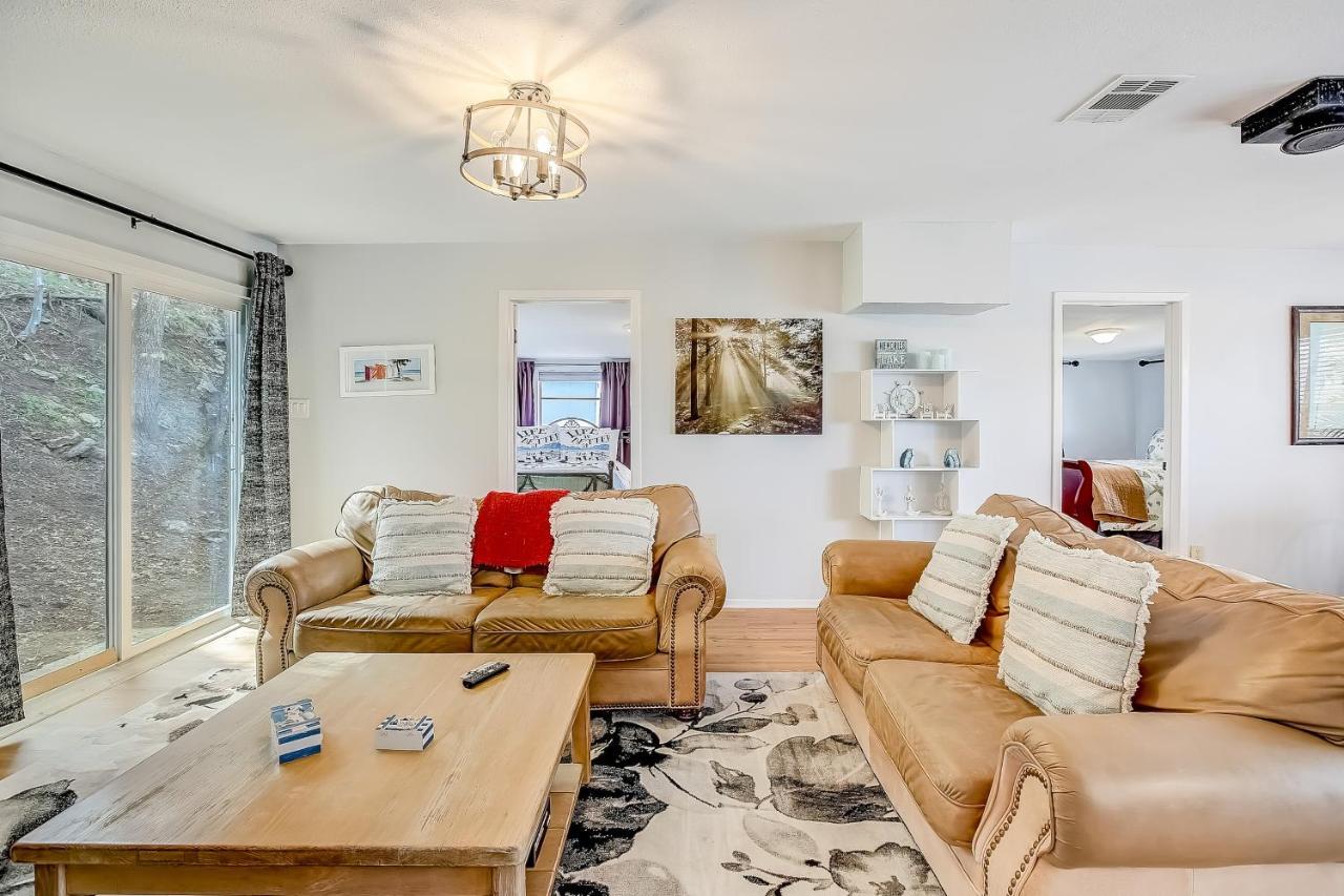 Lakeview Lodge Spicewood Екстер'єр фото