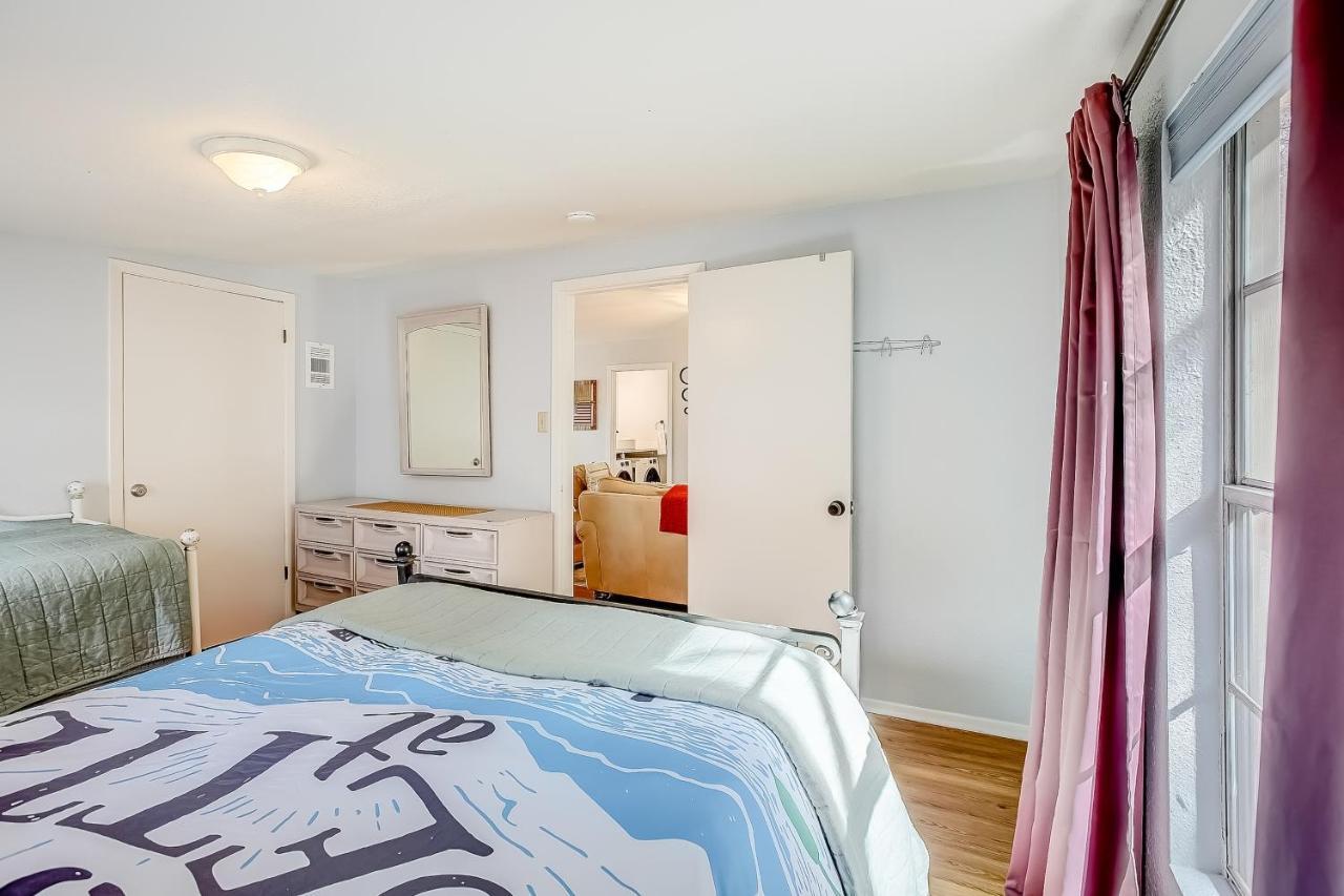 Lakeview Lodge Spicewood Екстер'єр фото