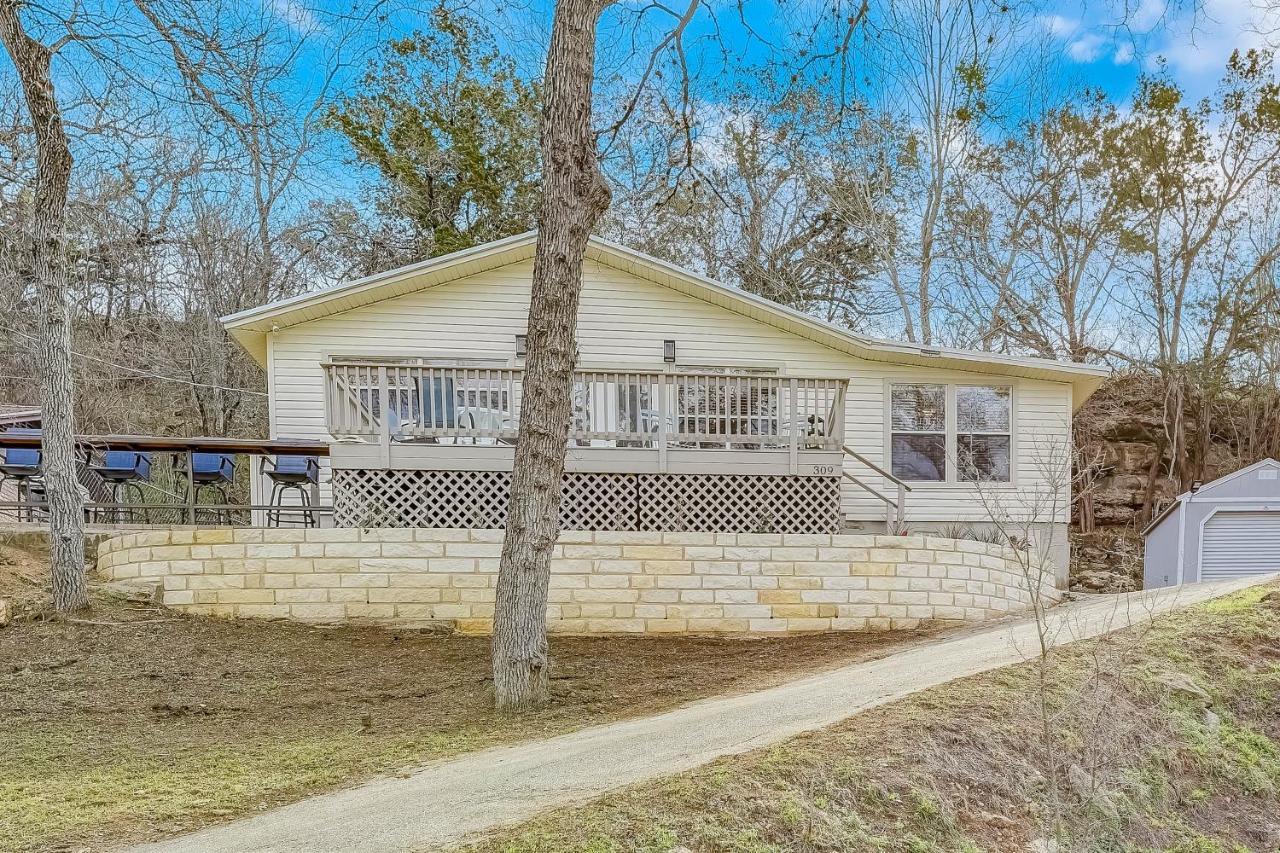 Lakeview Lodge Spicewood Екстер'єр фото